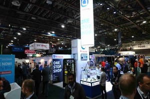 B2B-messe med relasjonsbygging, salg og markedsføring