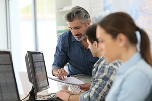 Tips: To gode, gratis kurs i digital markedsføring og salg